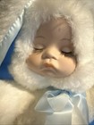 House of Lloyd 1992 Musical Christmas White Baby Bunny Plush-silent Night — photo 1