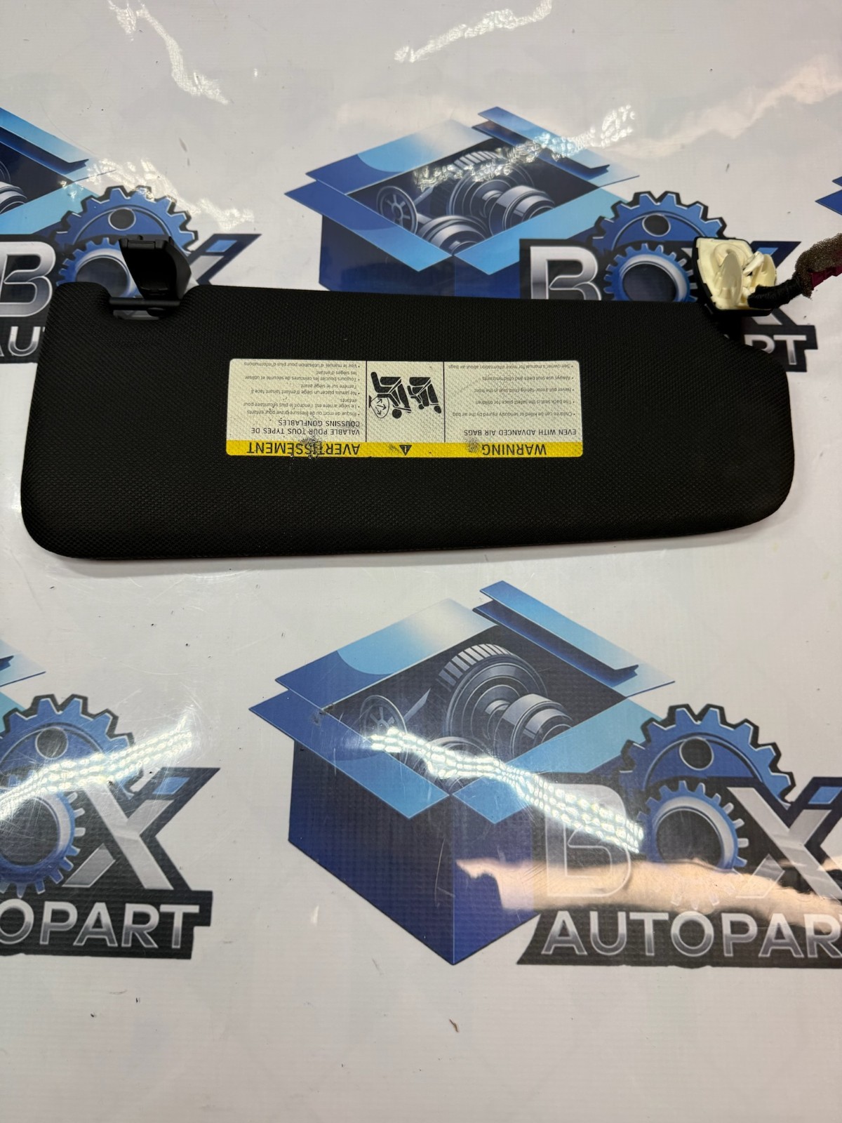 2011-2016 BMW 550i 535i 528i F10 Left  Front Sun Visor Black OEM 51168038165