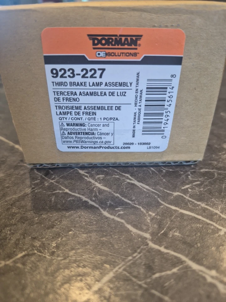 Conjunto de tercera luz de freno CHMSL Dorman 923-227 para Dodge Grand Caravan - NUEVO Foto 3 de 3