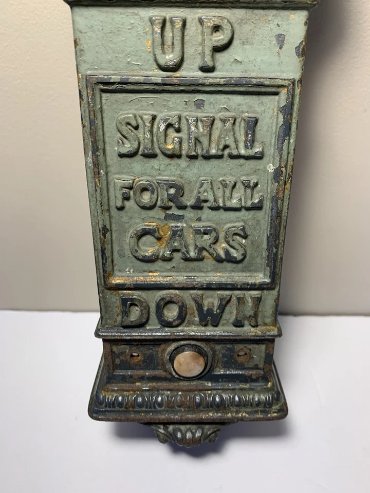 Antiguo panel de señal de ascensor arquitectónico interruptor de botón de carga arriba hacia abajo Foto 4 de 4