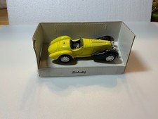 | 1:43 | MADE IN china 1938 8c 2900 alfa romeo yellow