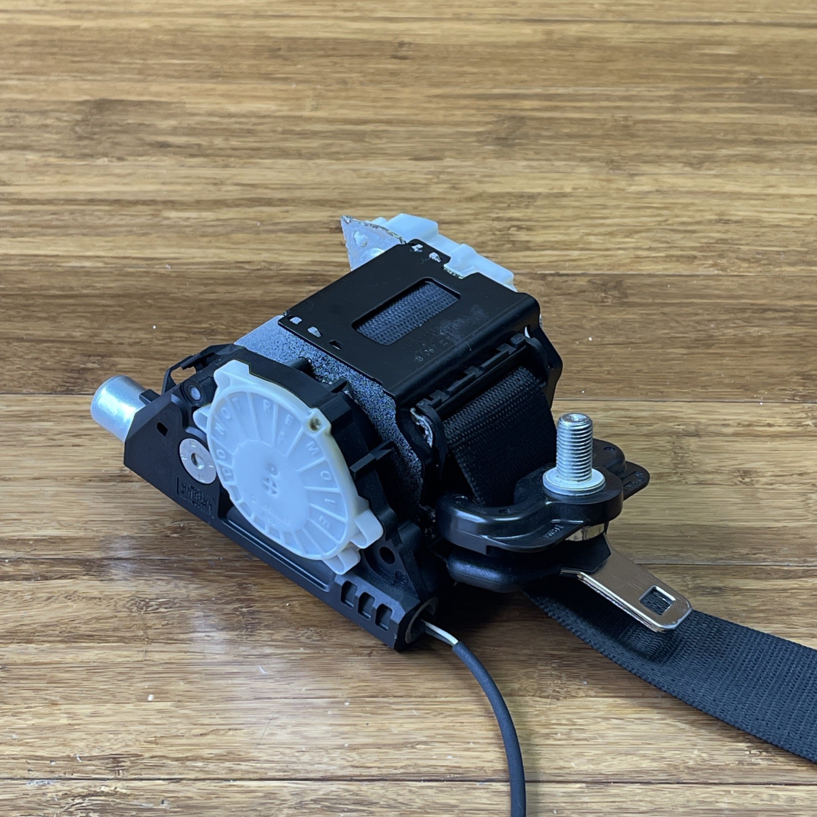 2018-2020 Ferrari Portofino F164 Front Left Seat Belt Retractor Assembly OEM