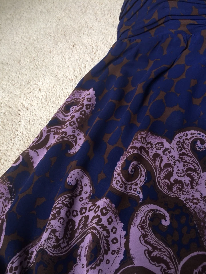 Mini vestido para mujer GUESS sin tirantes burbuja talla 1 Foto 2 de 4