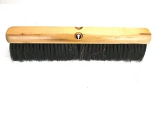 NOS! MAGNOLIA 18" FLOOR BRUSH BROWN POLY & BLACK PLASTIC 3" BRISTLES 