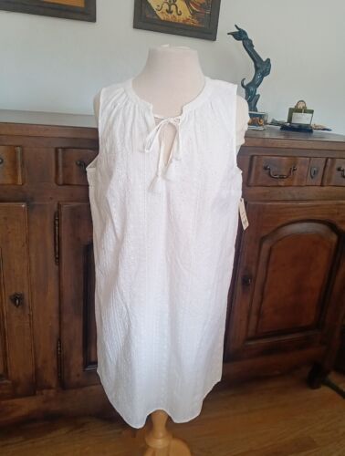 Groß neu mit Etikett St John's Bay 100 % Baumwolle Spitze Öse ärmellos Kleid Strampler Strand