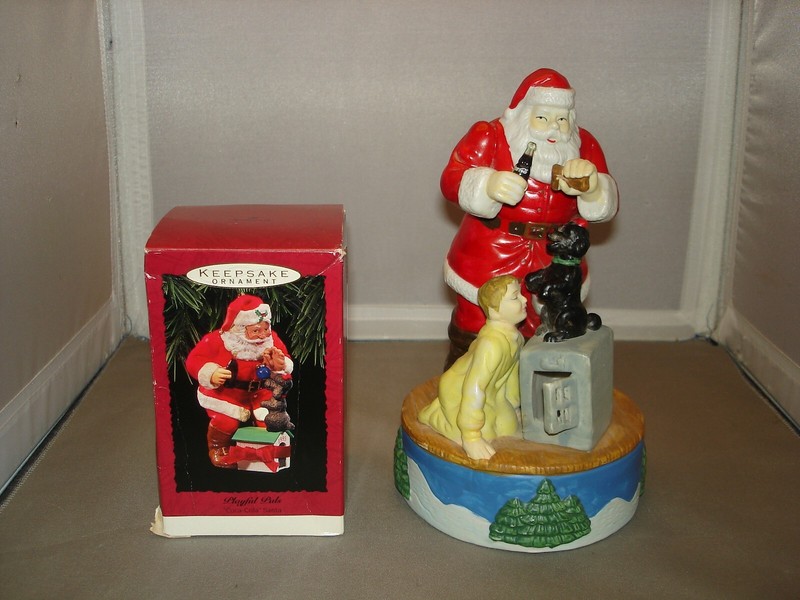 Hallmark Keepsake Santa Ornament & Ceramic Coca-Cola Musical Santa Lot #2