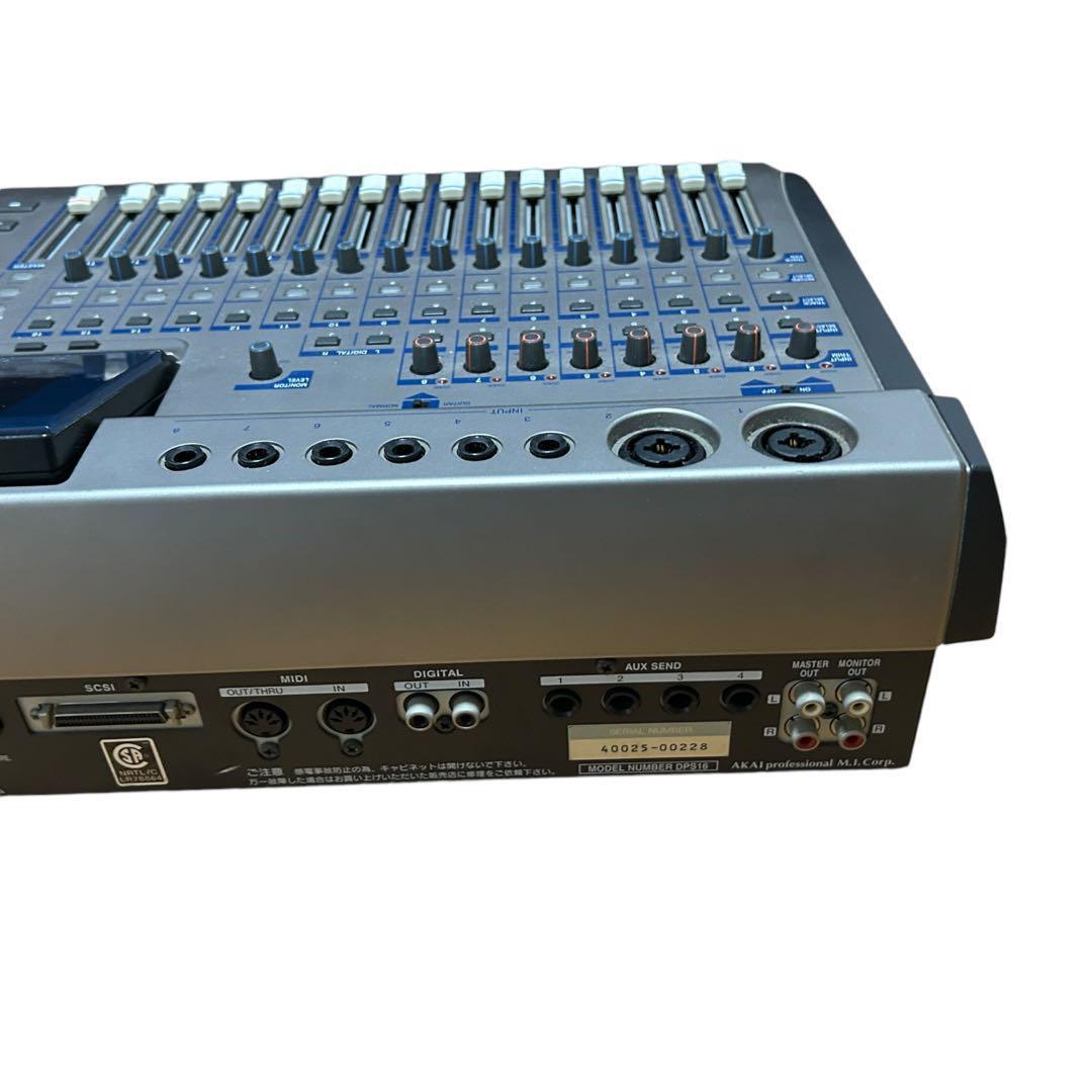 AKAI DPS16 デジタルミキサー AKAI DPS16 Professional and Digital Personal Studio MTR With