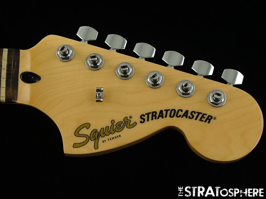 おまけ付きSquier Affinity Stratocaster Amazon.com: Fender Squier Affinity Stratocaster - Limited