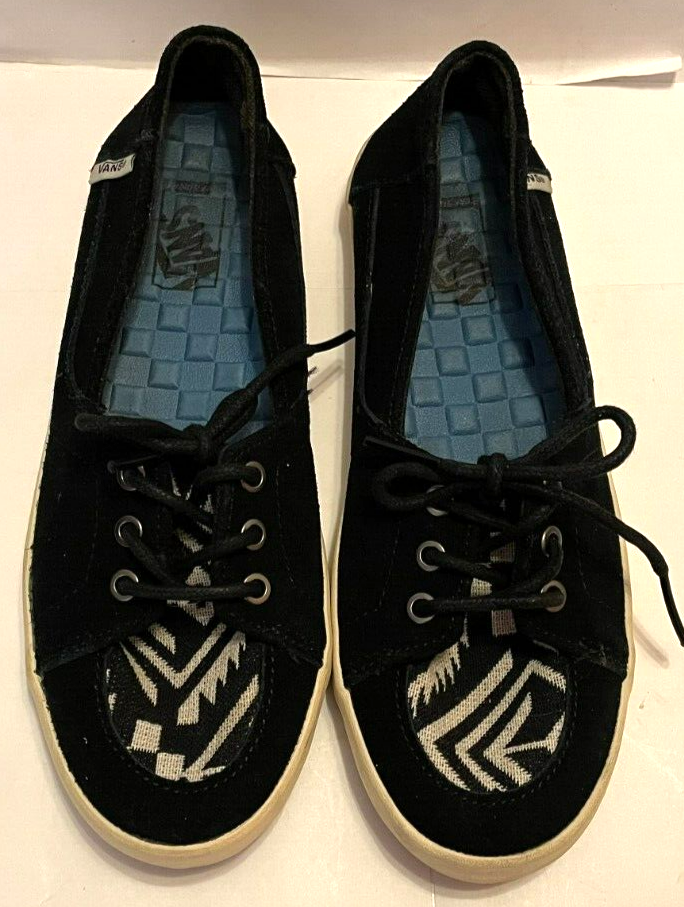 Vans Off The Wall Loafers Womens Size 6 Great Condition-image