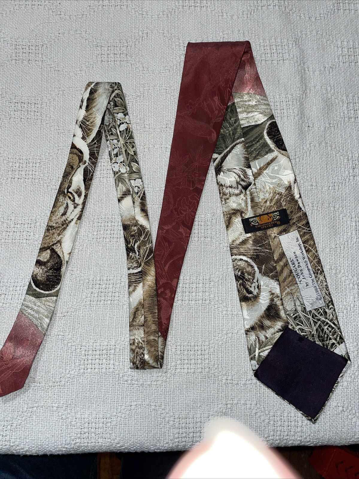 The Greenwich Workshop “Cougars" Dress Tie Mens Size 55” Tan Cougar Motif Party thumbnail 8