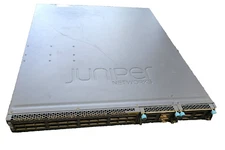 Juniper QFX5100-24Q-3AFO Switch 24 QSFP+ Ports 2x QFX-EM-4Q Modules AFO Airflow
