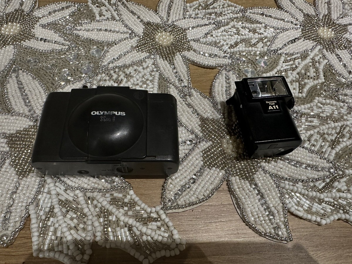 Olympus XA1 camera + A11 Flash 35mm f3.5 lens | eBay