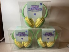 Set Of 3 Vivitar Earmuffs Noise Reducing Ages 5 Green  Yellow NEW