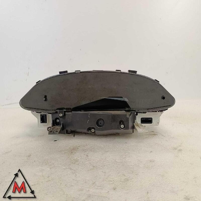 Mascherina strumentazione 83800-52A70 TOYOTA YARIS MK2 2005-2009 usata (123104)