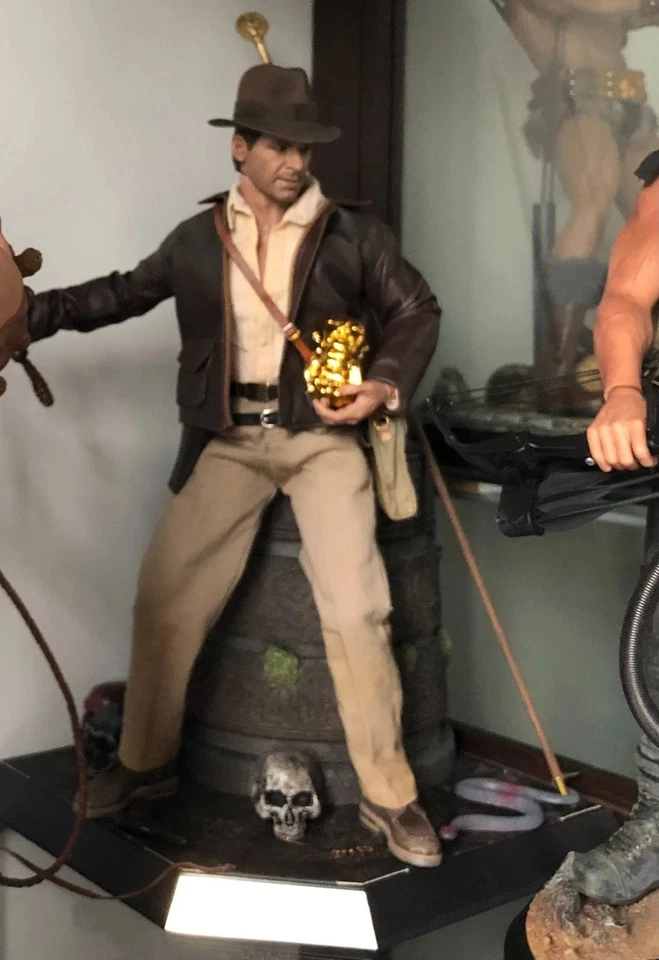 INDIANA JONES DX05 HOT TOYS 1/6 + ACCESSORI - Immagine 3 di 4