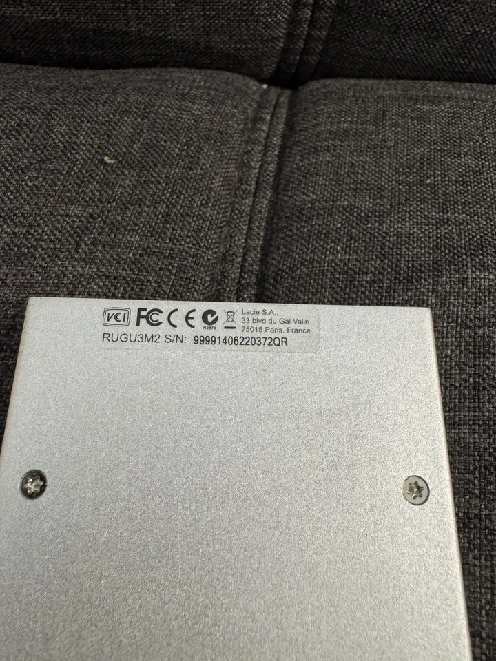 LaCie Rugged Mini 1TB USB 3.0 Portable External Hard Drive [MPN RUGU3M2] - Image 3 of 4