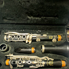 Leblanc Normandy Bb Clarinet Black Plastic, Adjustable Thumb Rest, Case Set