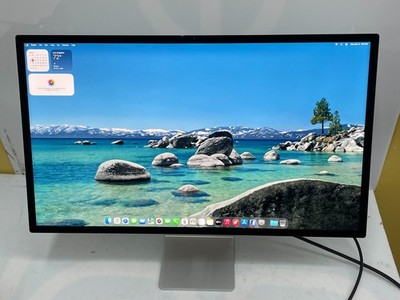 Apple Studio Display 27” 5K Retina (A2525) Standard Glass Tilt