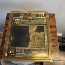 1997 KEN GRIFFEY Jr. HIGHLIGHT REEL UPPER DECK DIAMOND VISION#4 SWING FORTHE AGE