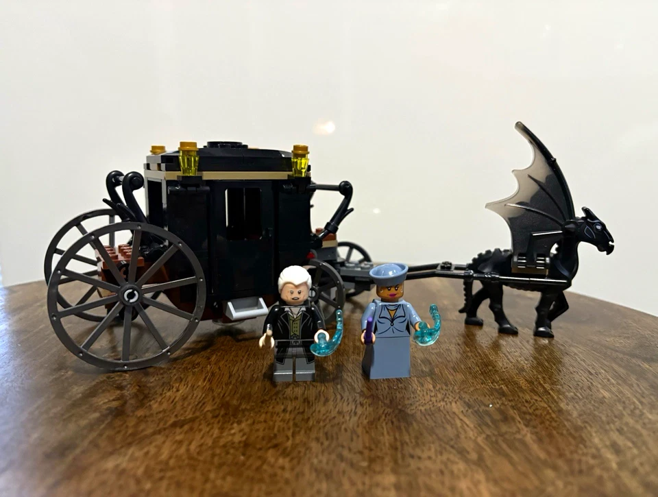 LEGO Harry Potter 75951 Grindelwald's Escape, photo 1 of 3