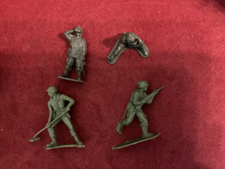 Tanques Jeeps Ect de plástico para hombres del ejército de los años 70 de colección, (más de 300+ asst. ¡Hombres del ejército!  Foto 4 de 4