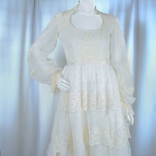 1940's Vintage Ivory Floral Beads Lace Woman Wedding Dress Size M