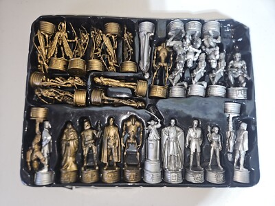 Star Wars Episode 2 Bundle Of 31 Chess Pieces *Missing 1*