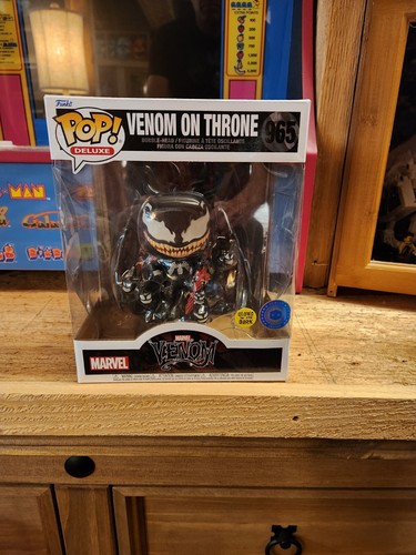 Figurine Funko Pop Venom [Marvel] #965 Venom sur trône