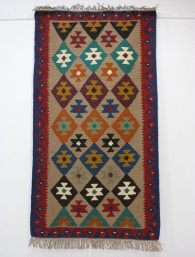 IC101 Hand Woven Wool Carpet Ghashgai Kelim Natural Color 180x98-