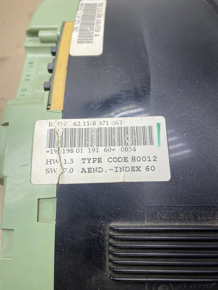 1996-1999 BMW 318ti M/T Instrument Speedometer Gauge Cluster  Bezel Switch OEM - Image 3 of 4