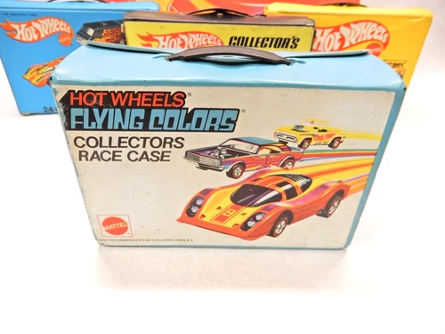 1974 Hot Wheels FLYING COLORS Redline 24 Car Collectors Race Case No. 8227