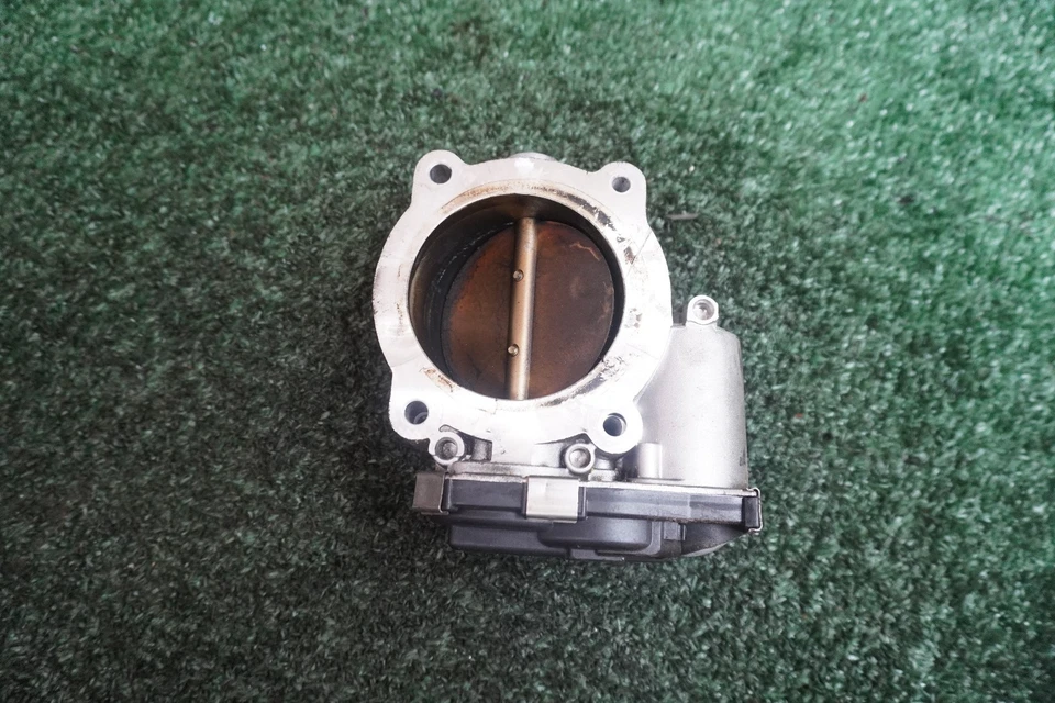 Chevrolet Traverse 2012 2013 2014 cuerpo del acelerador del motor de 3,6 L OEM 12632172BA Foto 2 de 4