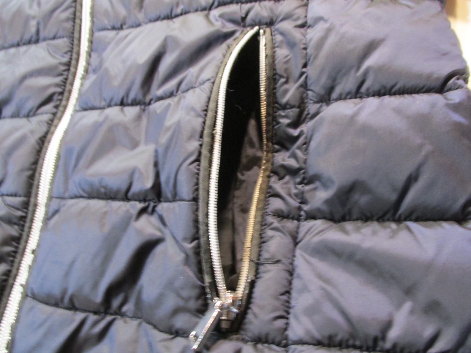 BLACK RIVET Packable Light Puffer Jacket Women Me… - image 7