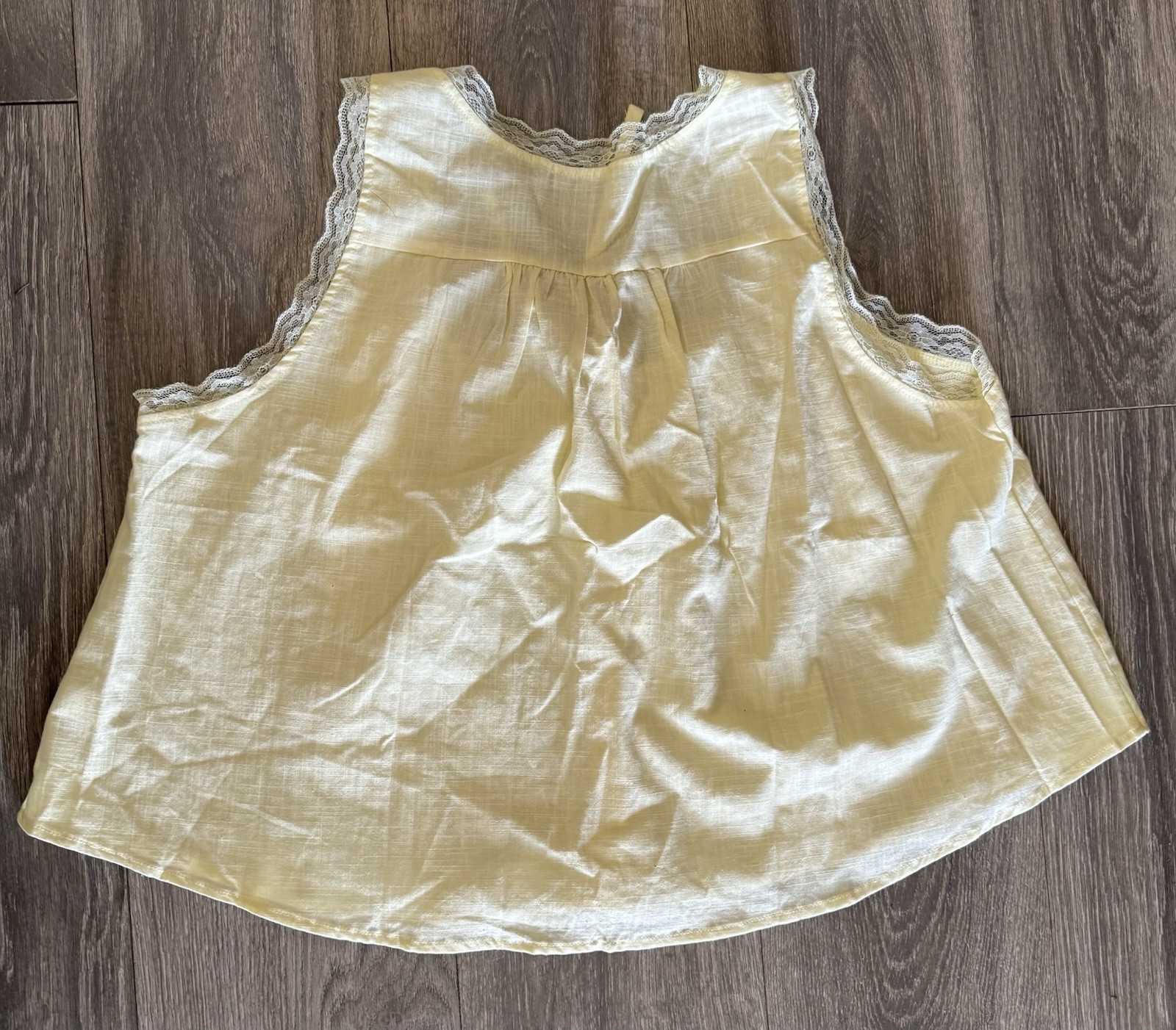 W Sz. XL Boho Baby Doll Lace Tank Beach Vacay Button Down Flowy Crop Top Y2K