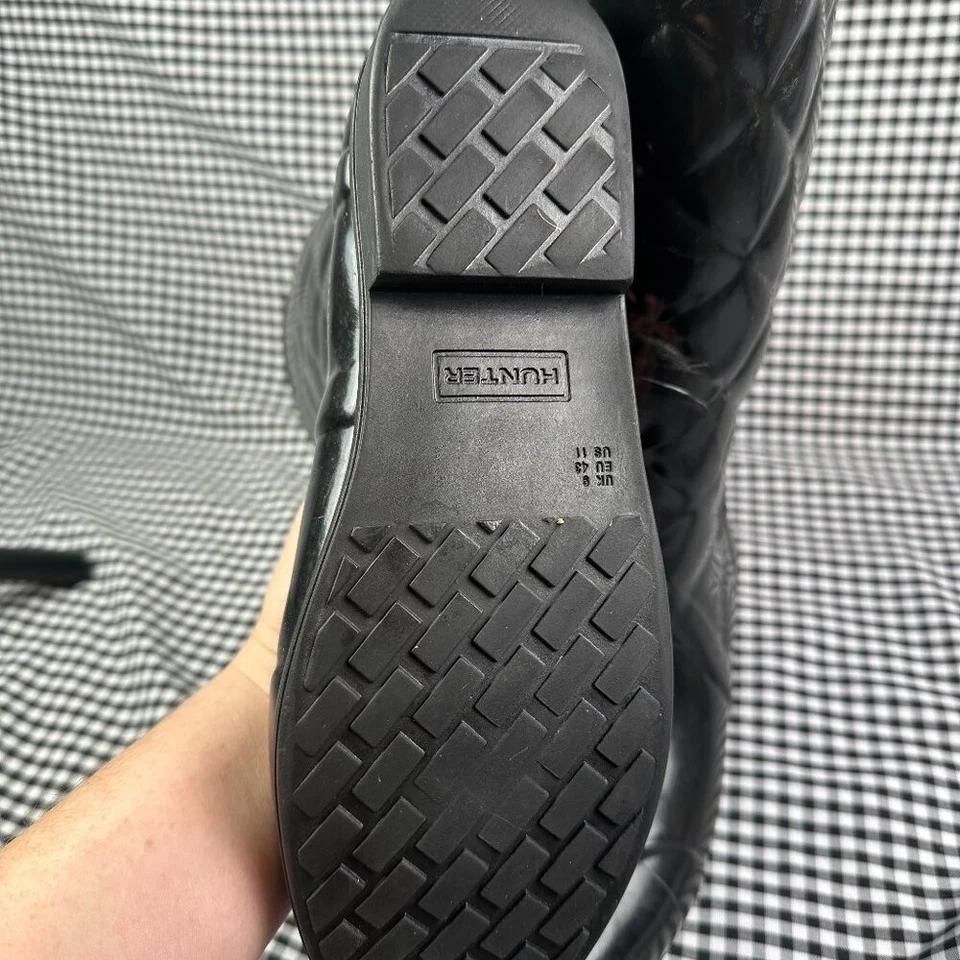 Hunter Women's Regent Savoy Quilted Leg Waterproof Wellies Boots Black US 11 - Image 4 of 4