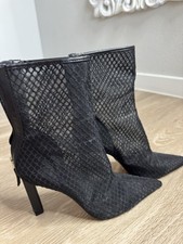 Zara Women's Boots Size 37
