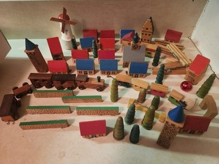 Old Large Lot Wooden Miniature German Christmas Putz Village