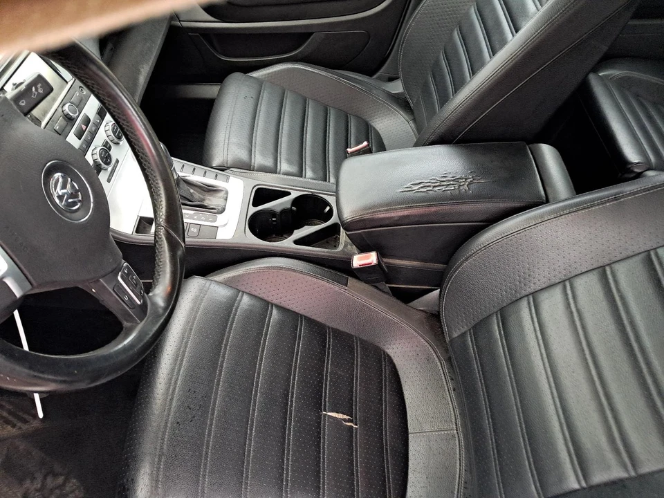 Espejo retrovisor interior delantero central usado se adapta a: Volkswagen CC 2013 sin vi trasero Foto 4 de 4