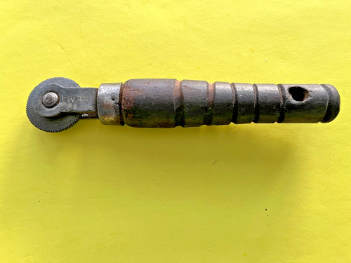 vintage  Tire /tube– Roller Rubber Liner for Patch Work  [rema]