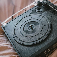 DIGITNOW Bluetooth Record Player - Black (TESTED WORKS)