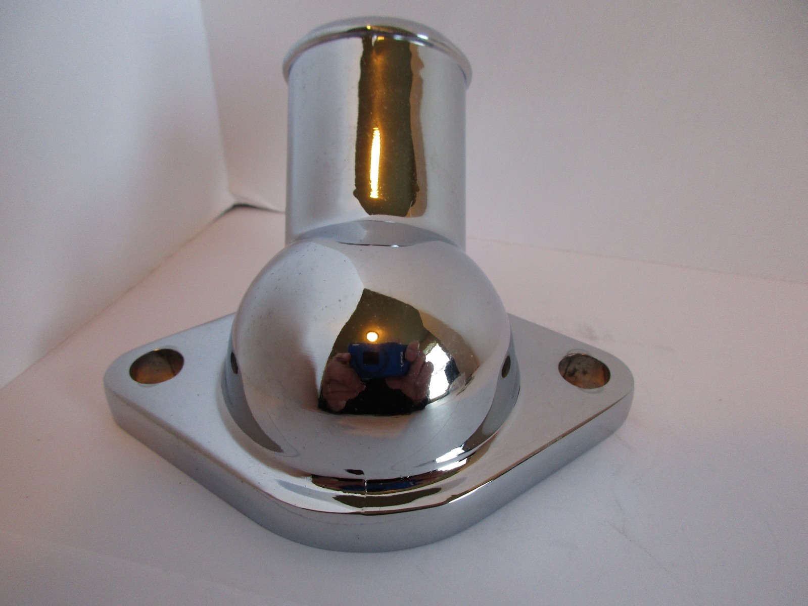 SBC BBC Chevy 45deg CHROME THERMOSTAT HOUSING WITH GASKET 283327350