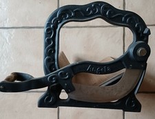 Hand-Brotmaschine Angela mit Edelstahlmesser