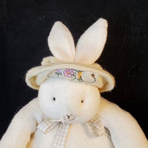 Bunnies By The Bay Baylee Plush Bunny Rabbit Hallmark 2002 - Picture 2 of 6
