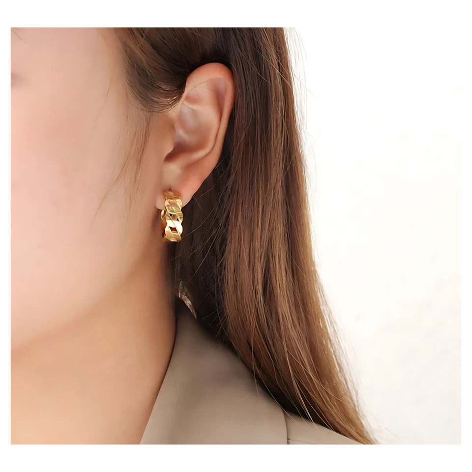 Pendientes Huggie de Lujo Oro 18K Eslabones Cubanos C Cuelgan Borla Gota Tachuela Minimalista Foto 2 de 4