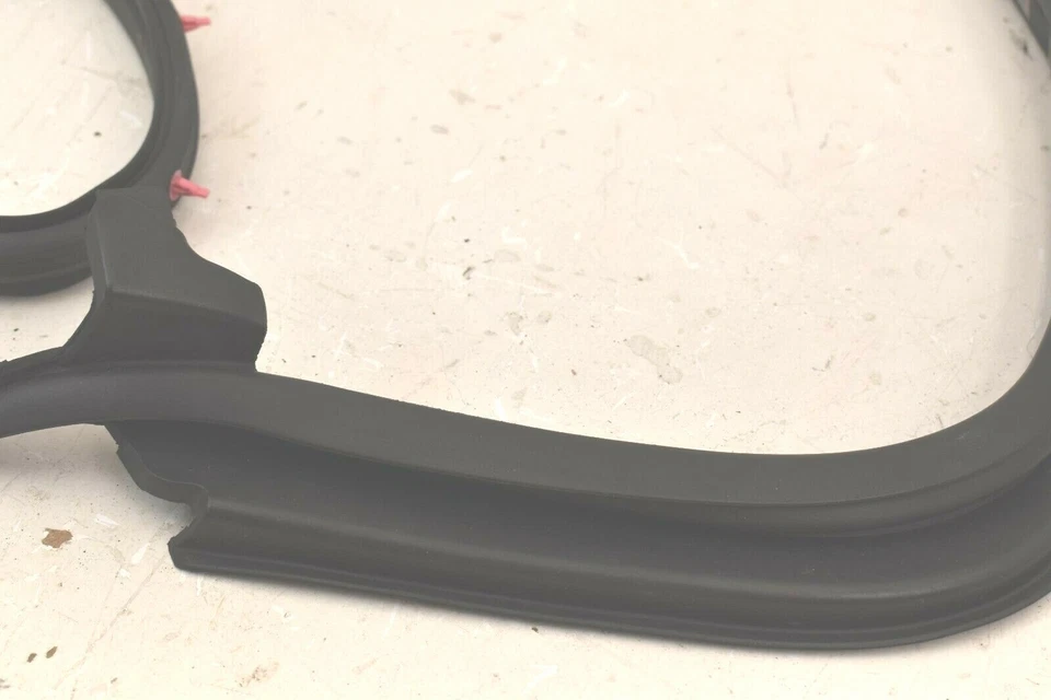 Infinity G37x G35 G25 Q40 2007-2015 OEM puerta trasera derecha pasajero resistente al clima Foto 4 de 4