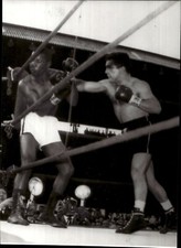 original boxing agency photograph Duilio Loi 004