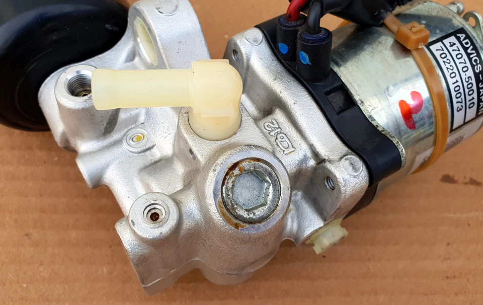 Lexus LS460 ABS Brake Booster Actuator Motor 47070-50010 oem jdm used - Image 4 of 4