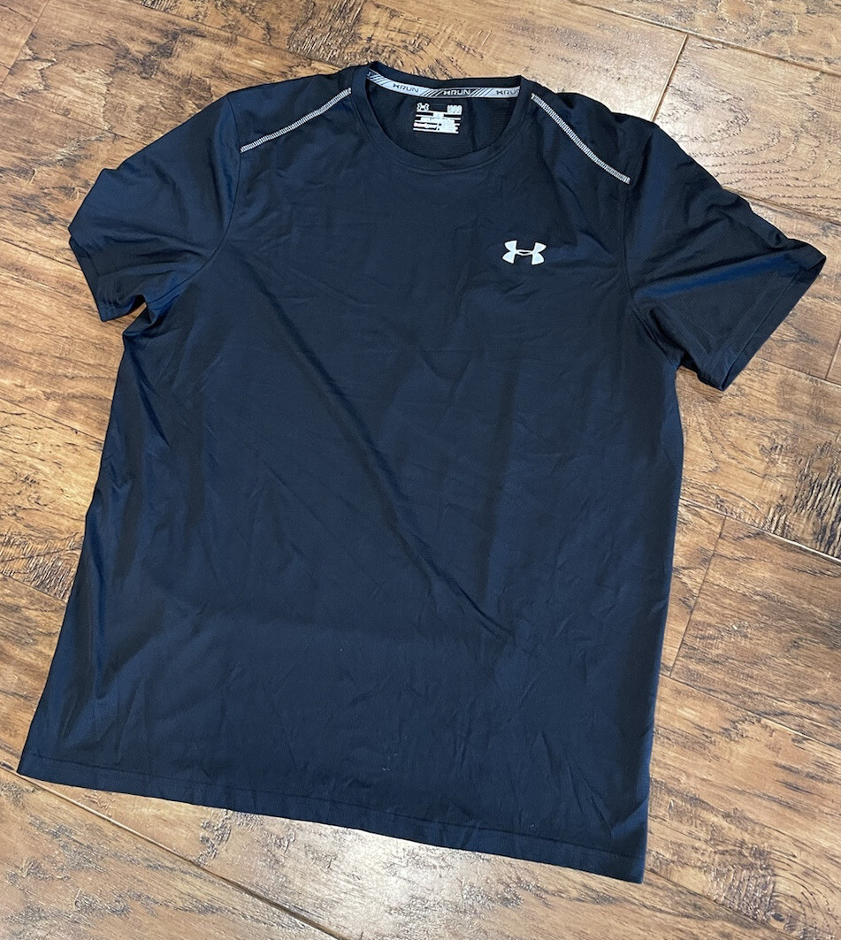 Under Armour Men's T-Shirt L Heat Gear Black Fitted Tee Short Sleeve Run