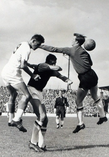 Photo de presse vintage Football, Angleterre Vs la Grèce, Hurst, 1971
