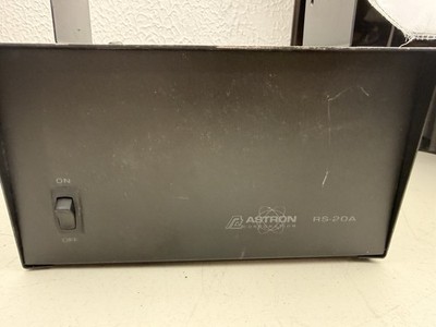 Astron RS-20A 20 Amp 60 hz 500 watts DC Power Supply